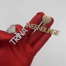 Load and play video in Gallery viewer, Queen