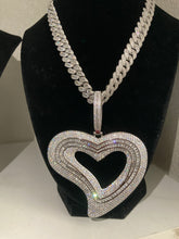 Load image into Gallery viewer, Rocky Love Pendant

