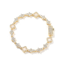 Load image into Gallery viewer, Clover Cluster Bracelet
